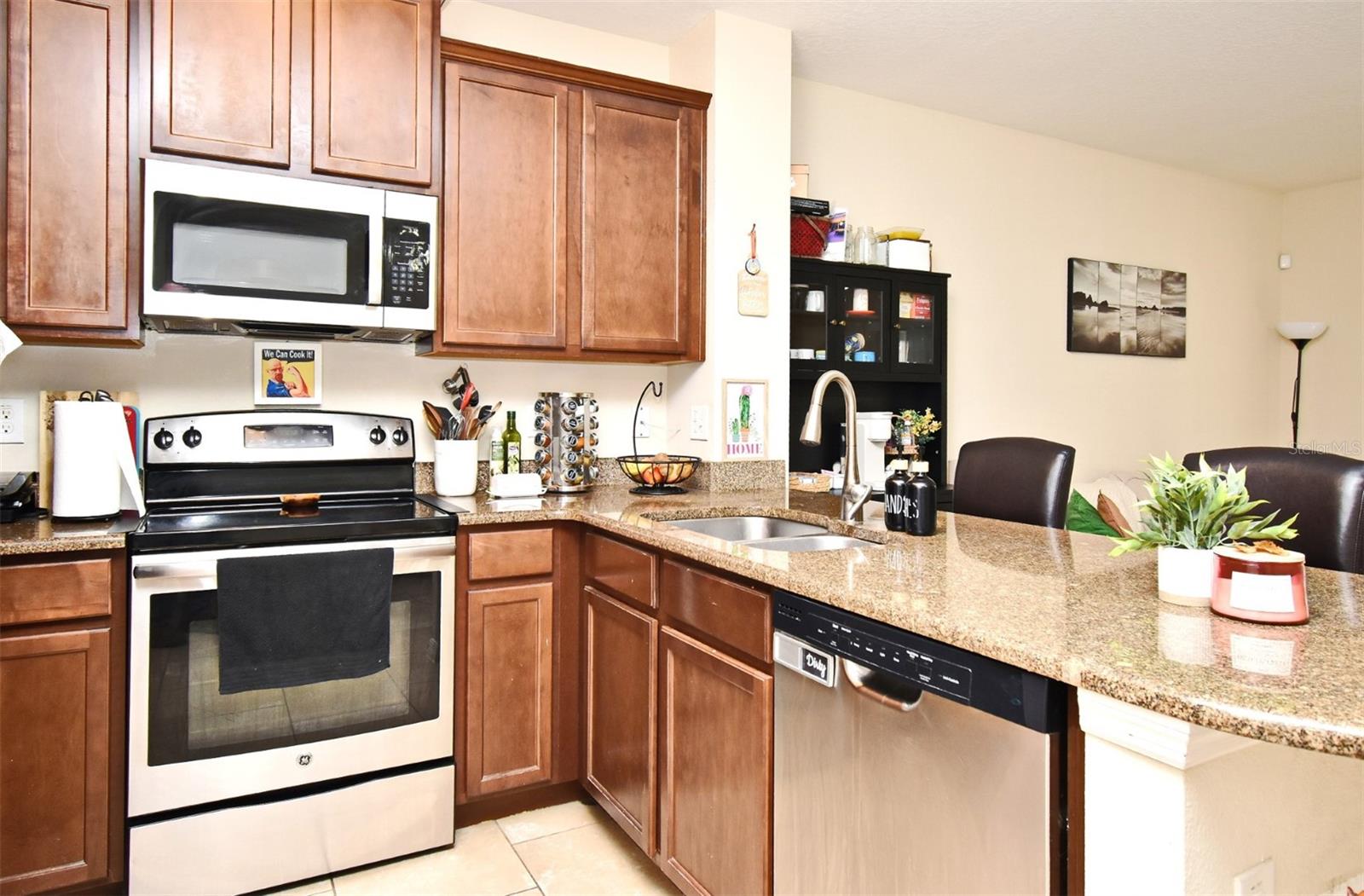 HANOVER POINTE REP - REP - Residential