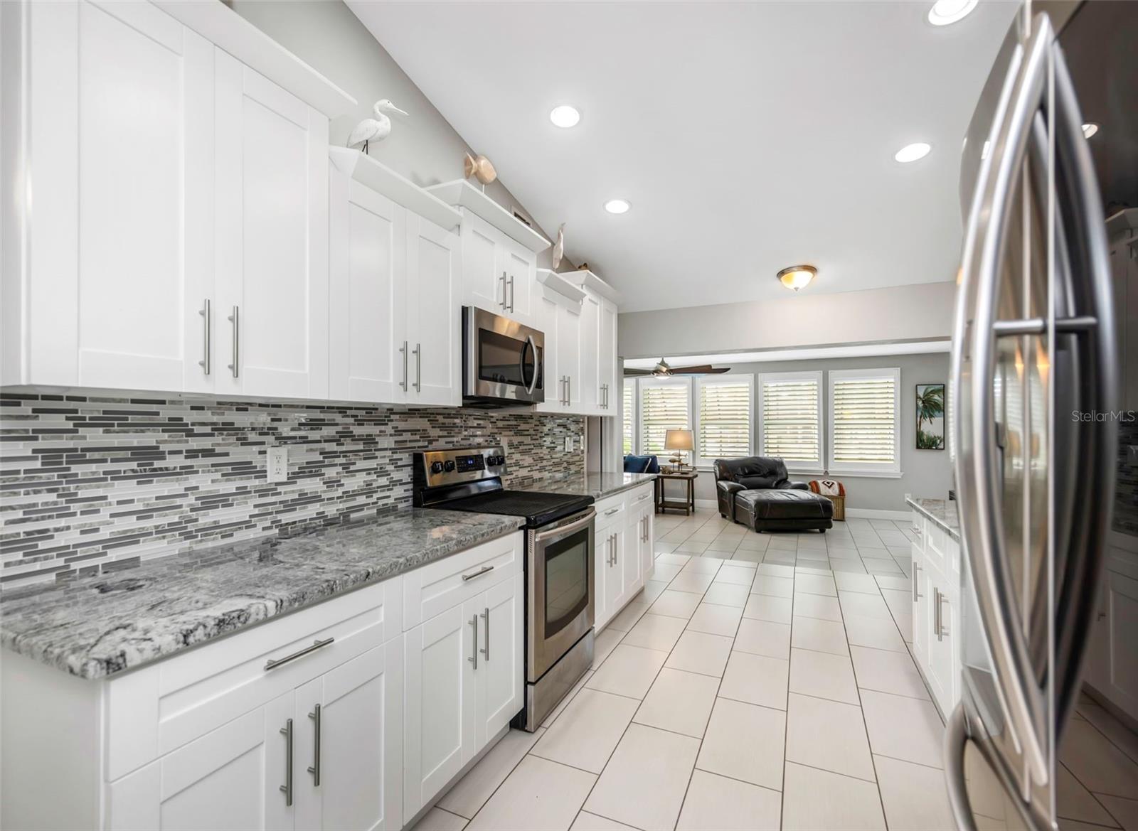 APOLLO BEACH UNIT 02 - Residential