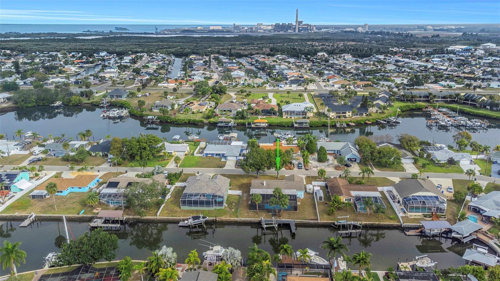 APOLLO BEACH UNIT 02 - Residential