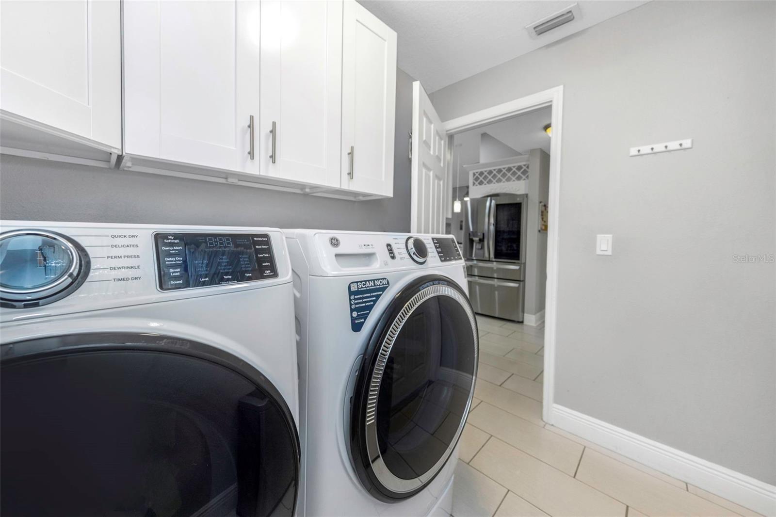 APOLLO BEACH UNIT 02 - Residential