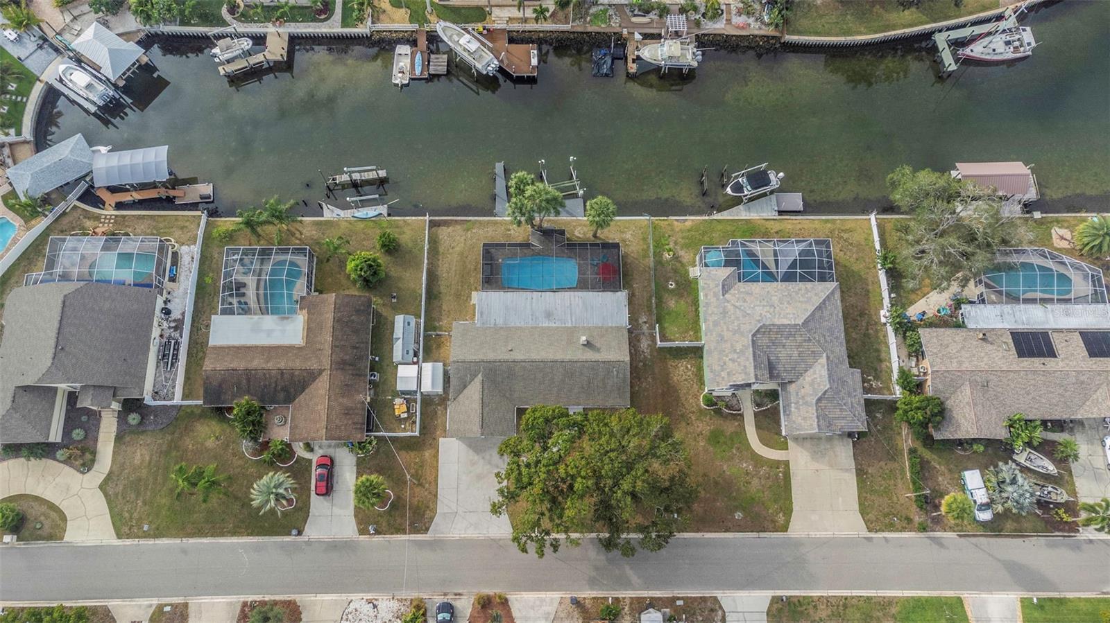 APOLLO BEACH UNIT 02 - Residential