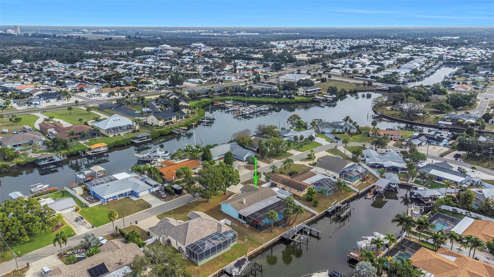 APOLLO BEACH UNIT 02 - Residential