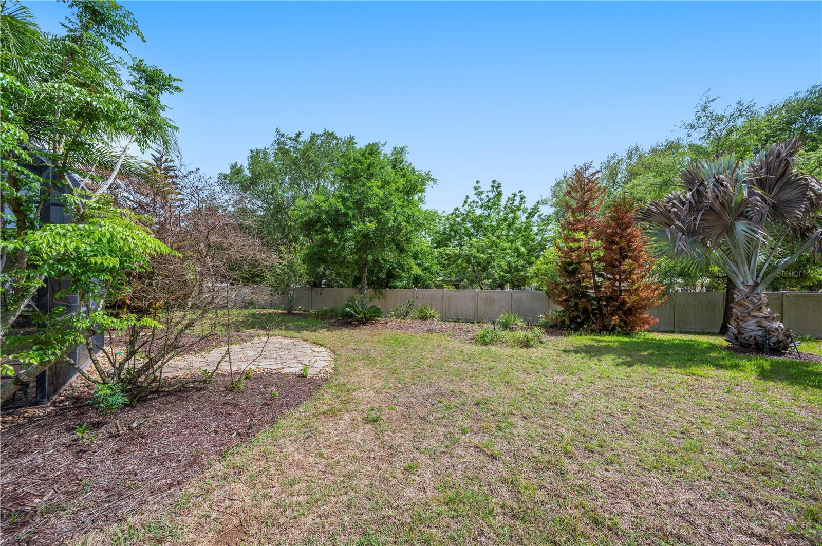 GOLDEN RDG - Residential