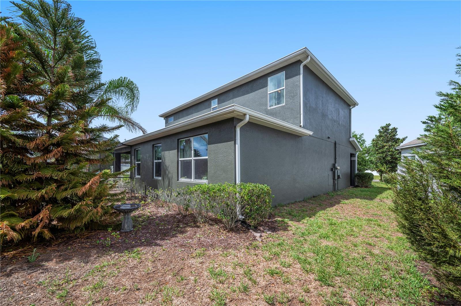 GOLDEN RDG - Residential