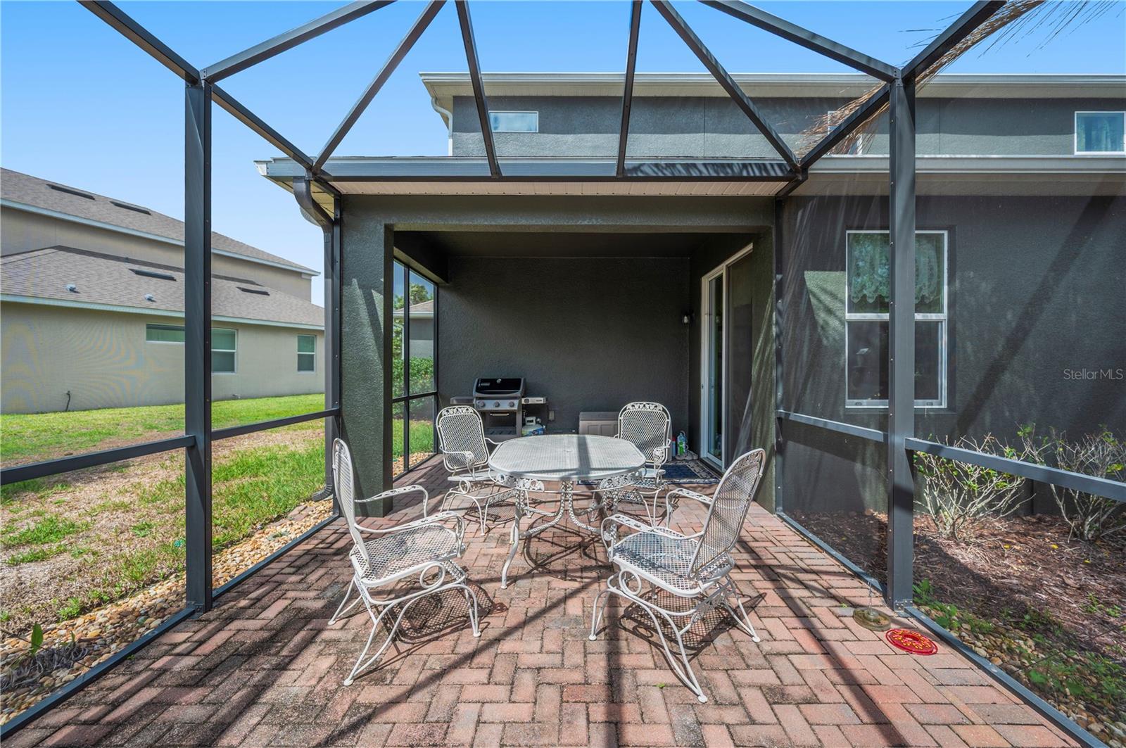 GOLDEN RDG - Residential