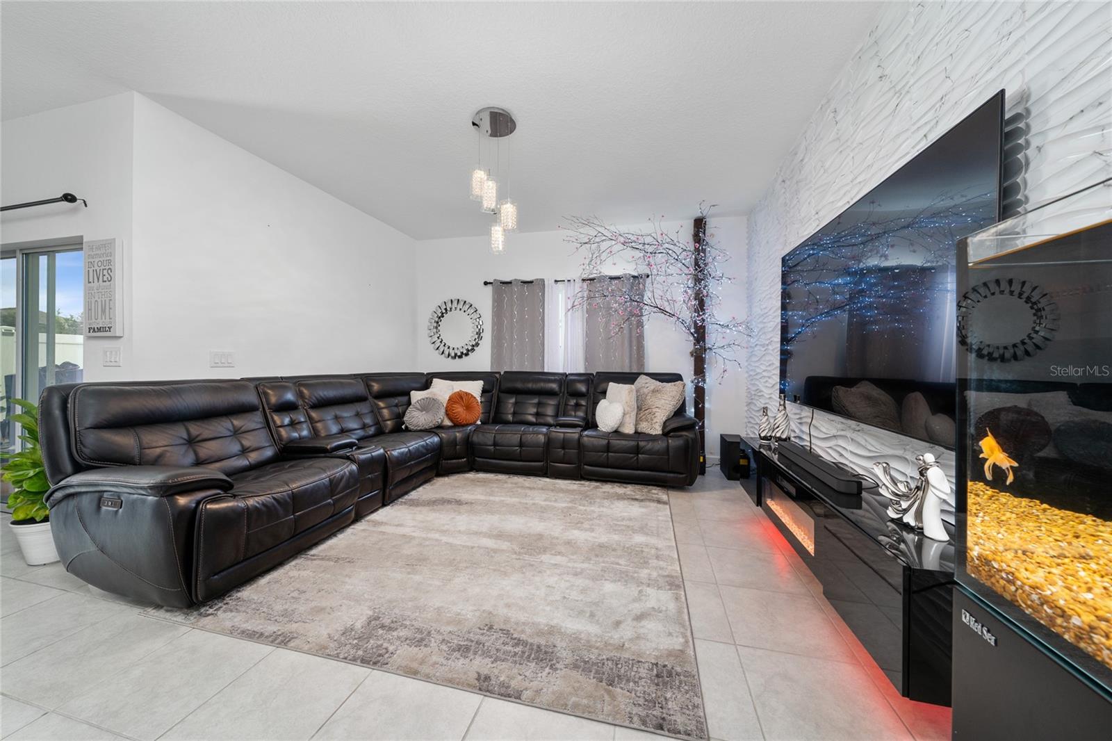 CYPRESS PARK ESTATES - Residential