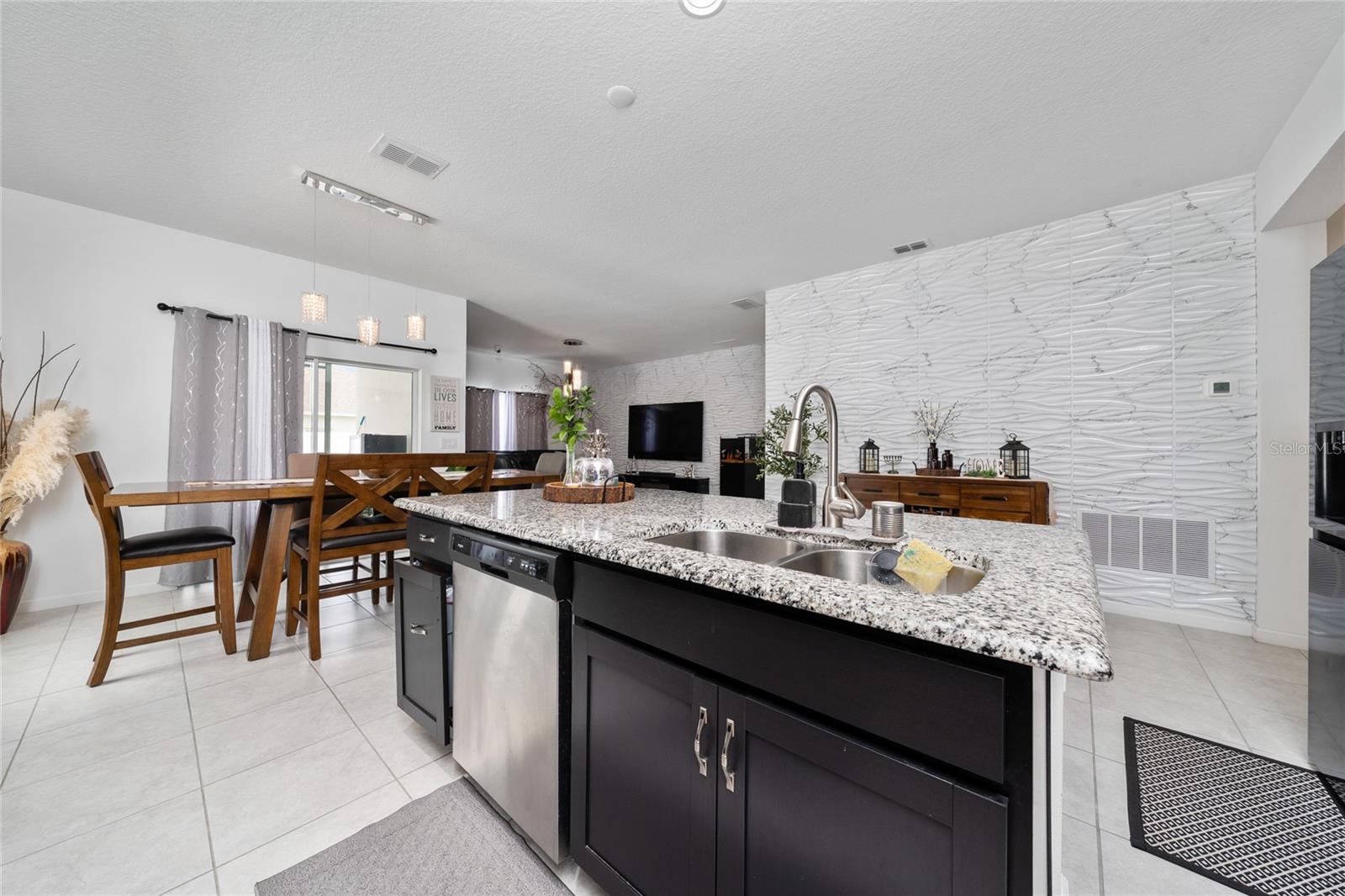 CYPRESS PARK ESTATES - Residential