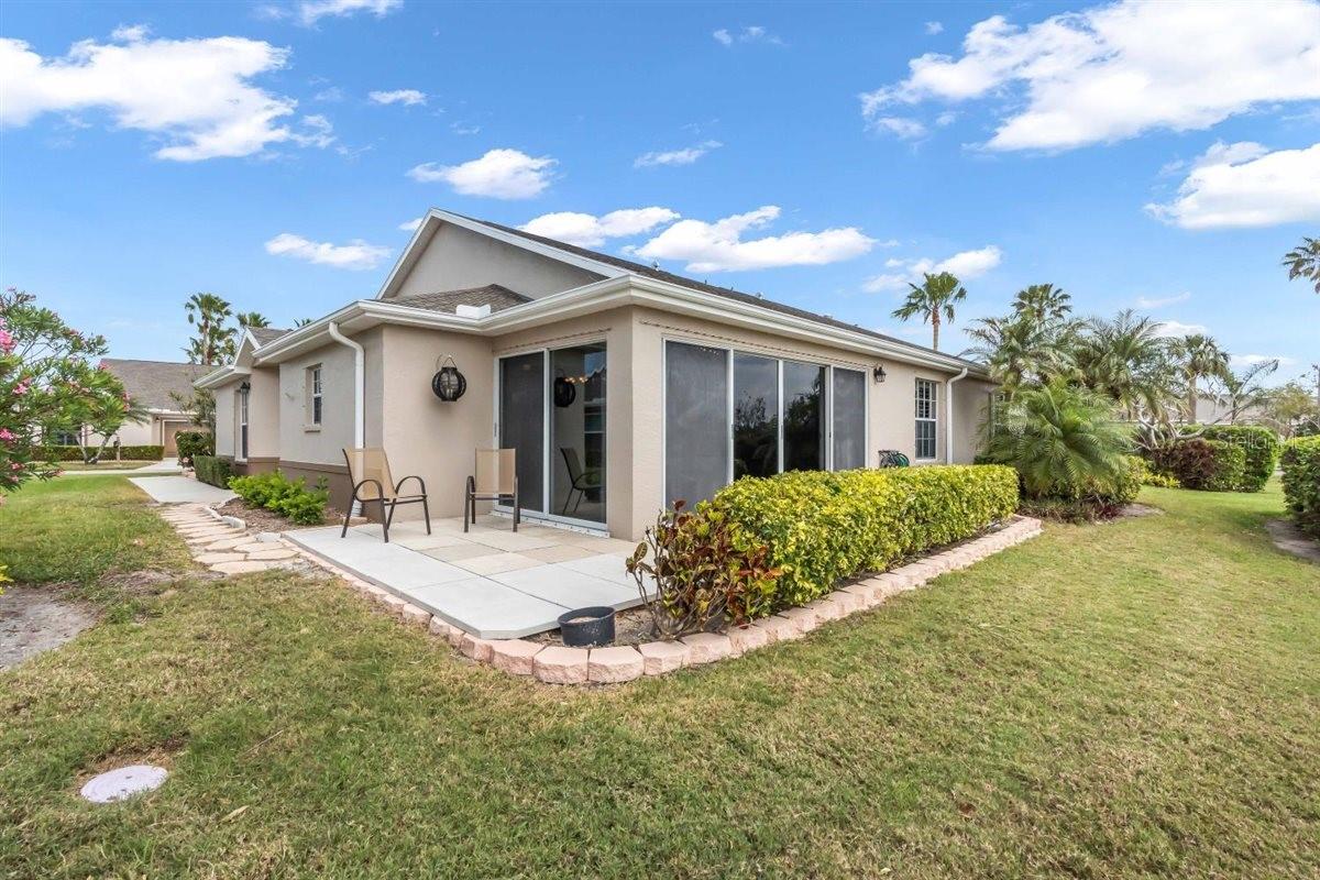 2904 CAPTAINS COURT 2904