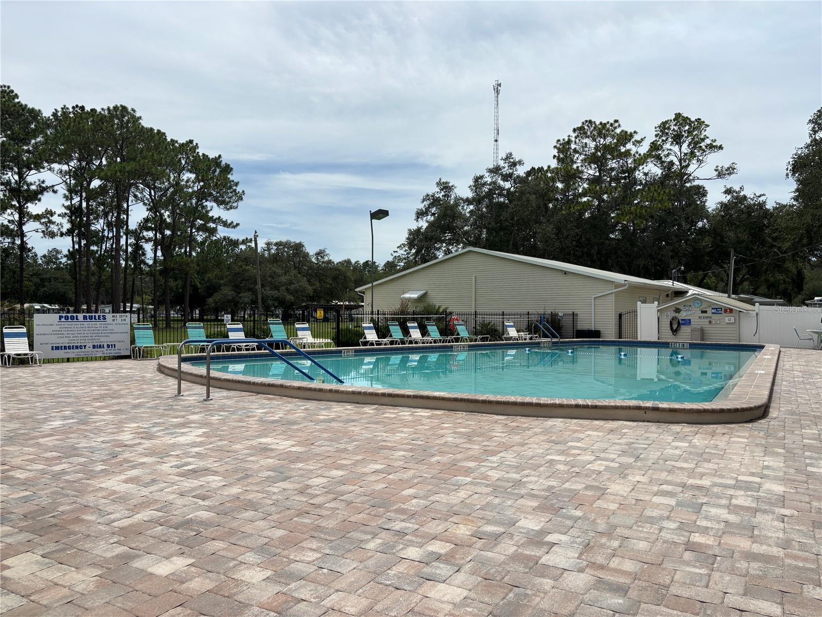 CAMPERS HOLIDAY - Residential