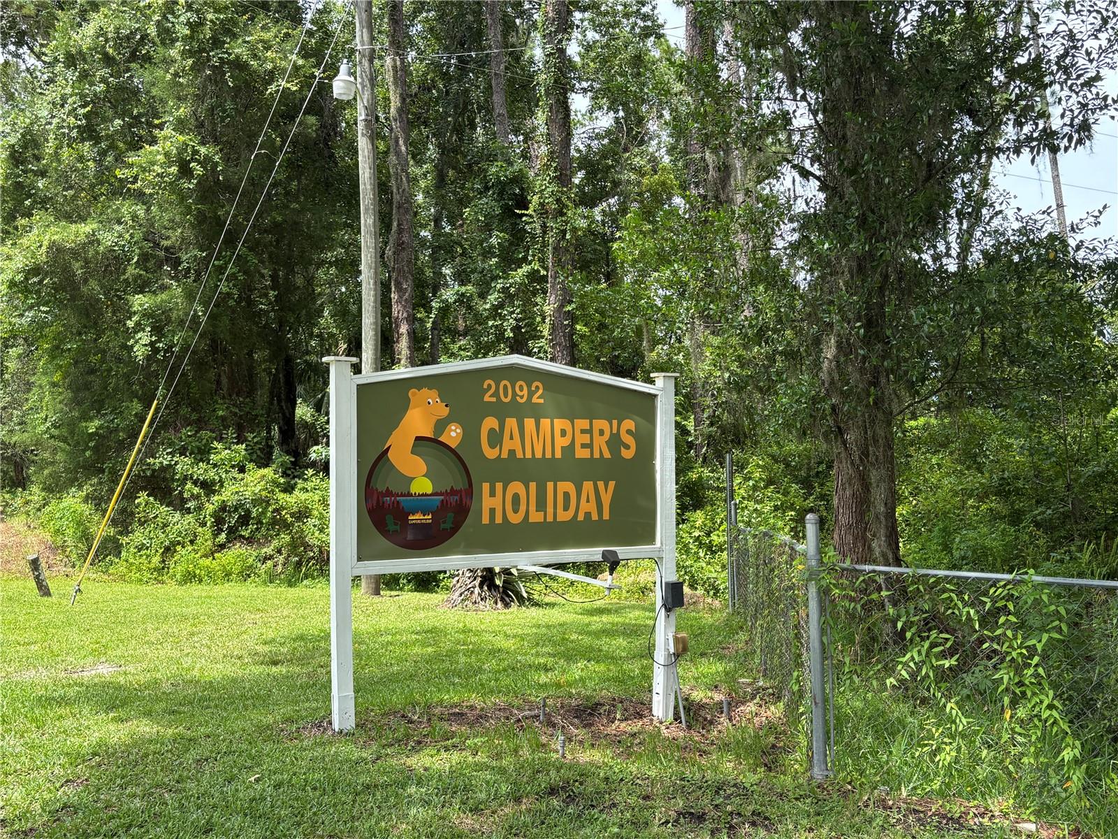 CAMPERS HOLIDAY - Residential