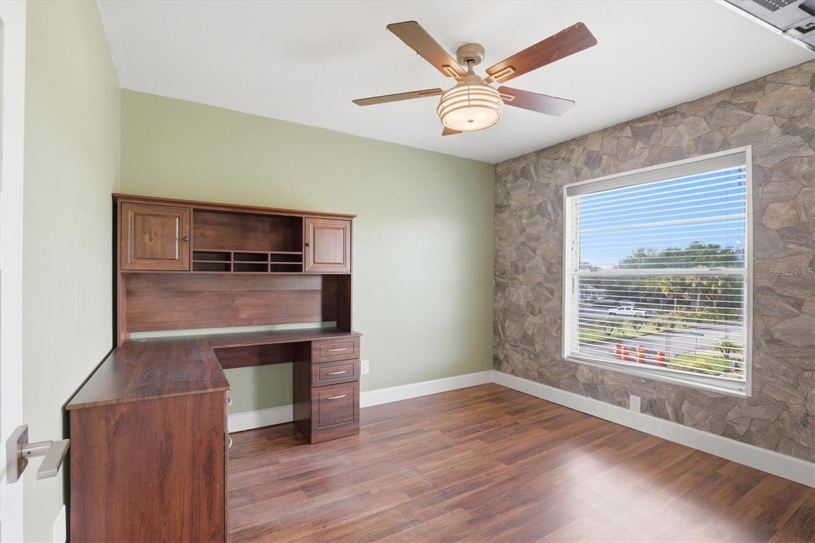 GREEN DOLPHIN PARK CONDO - Residential