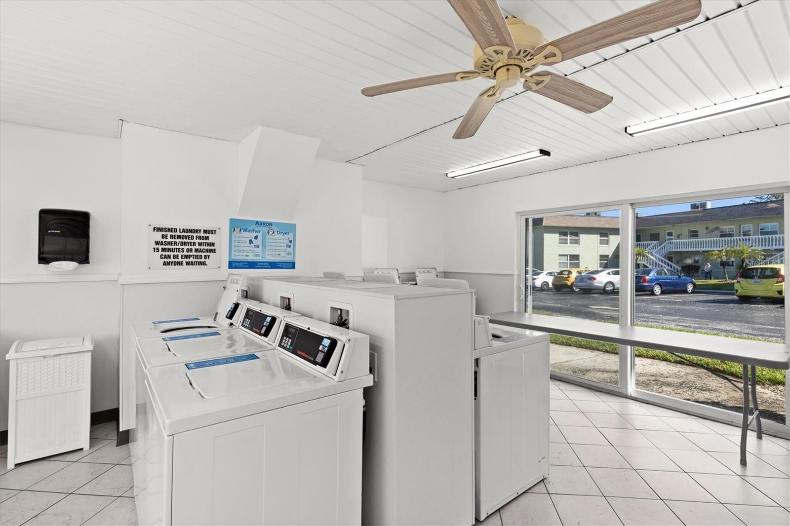 GREEN DOLPHIN PARK CONDO - Residential