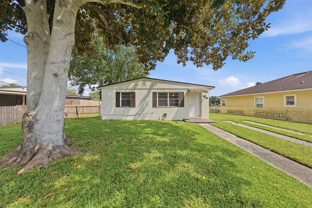Photo of 3905 Wilts Street, Orlando, FL 32805 (MLS # O6442904)