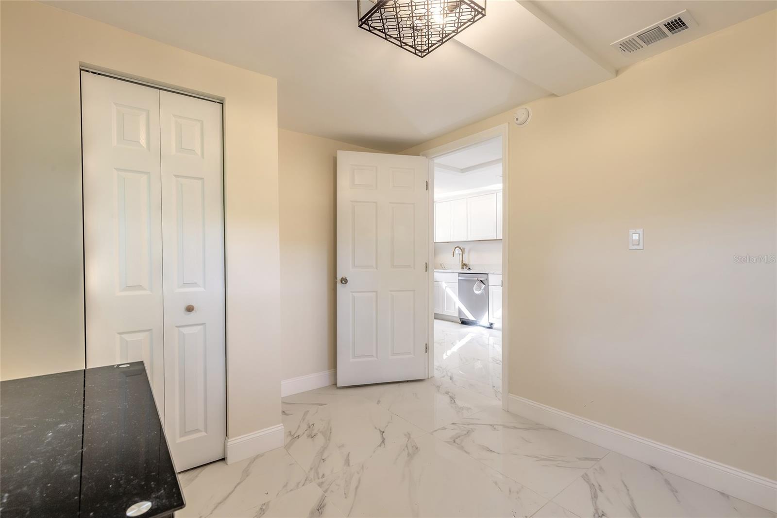 SHERVILLE PARK 02 - Residential