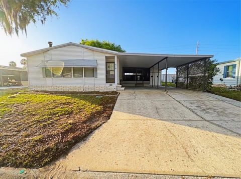 Photo of 514 S Timber Trail, Wildwood, FL 34785 (MLS # G5110532)