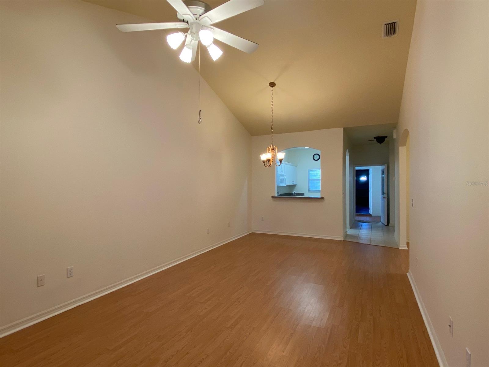 Hidden Pines Ph 03 - Residential Lease