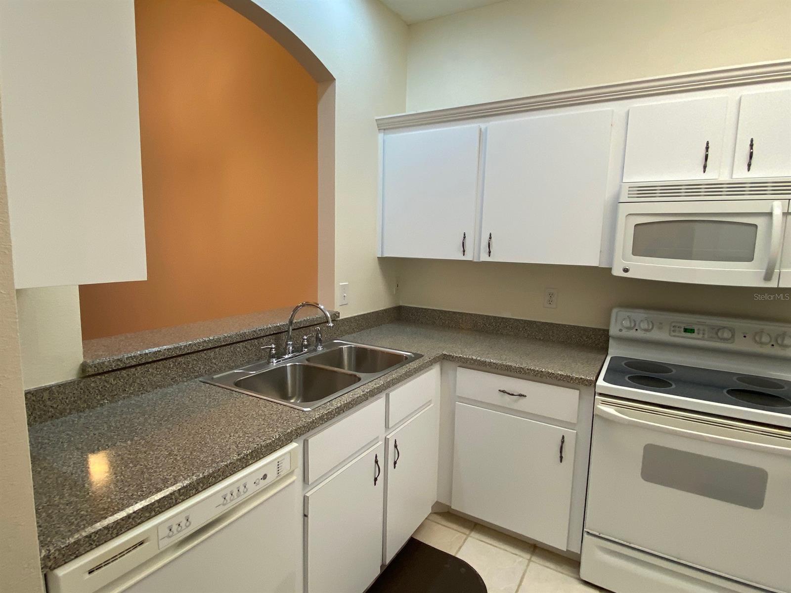 Hidden Pines Ph 03 - Residential Lease