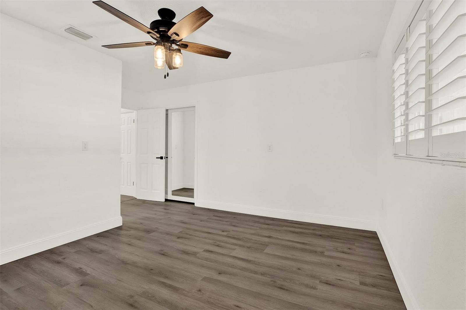 SHORE ACRES OVERLOOK SEC - Residential