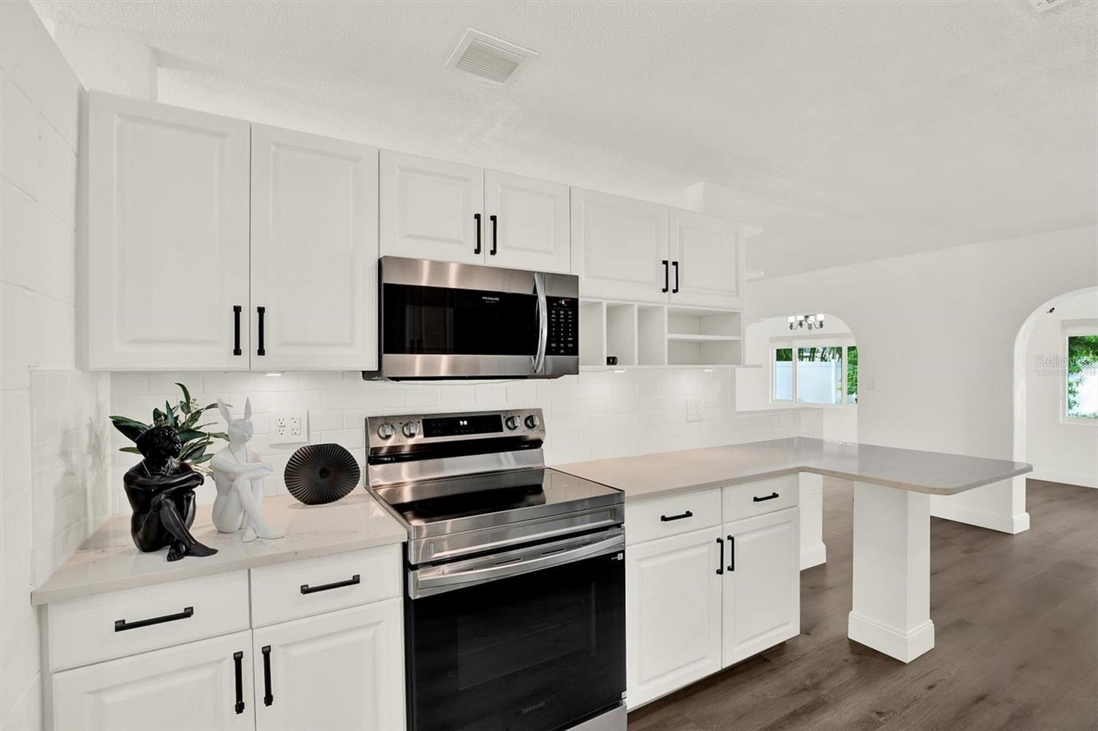 SHORE ACRES OVERLOOK SEC - Residential