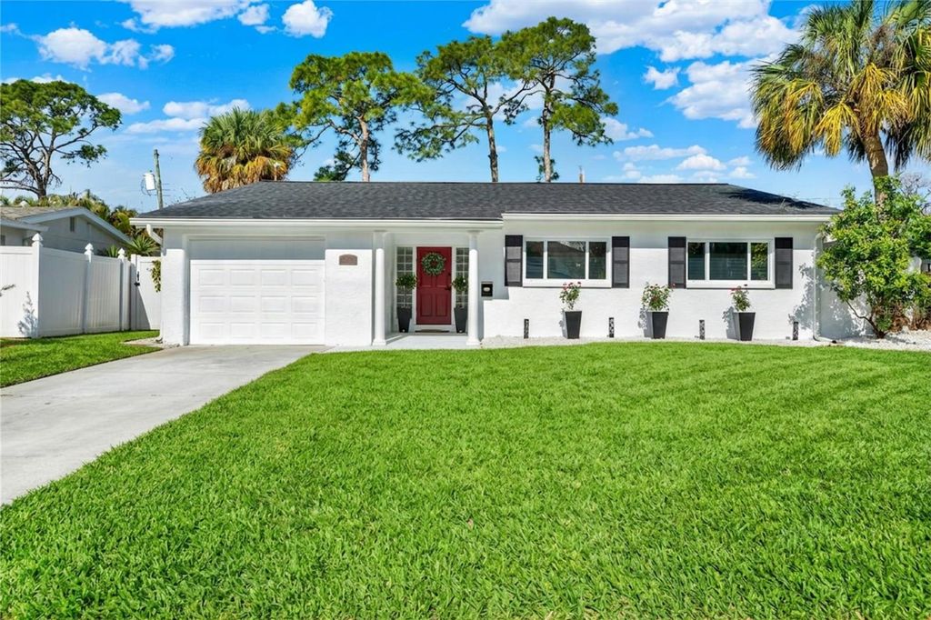 Photo of 4510 NE Helena Street NE, St Petersburg, FL 33703 (MLS # TB8487250)