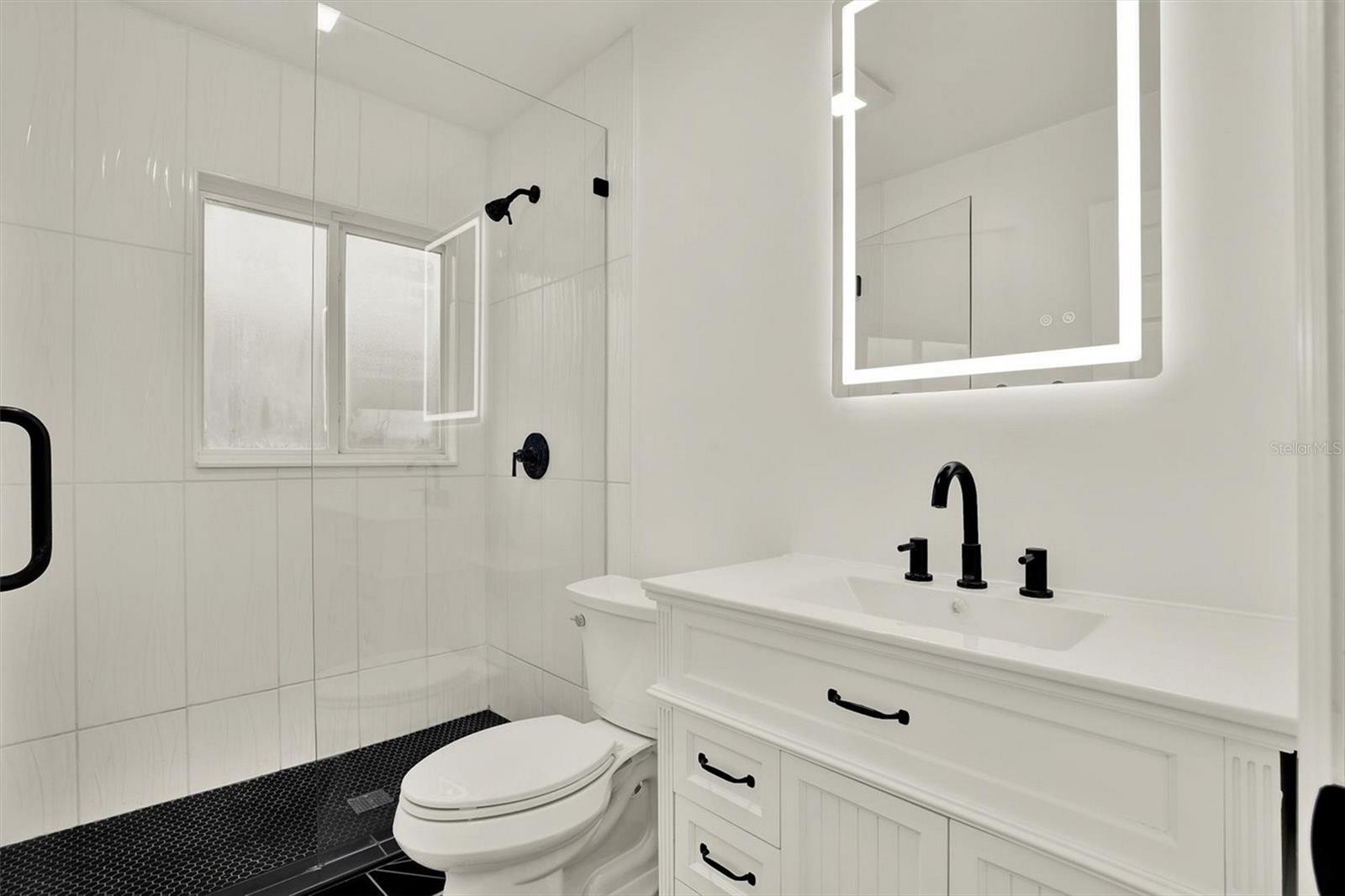 SHORE ACRES OVERLOOK SEC - Residential