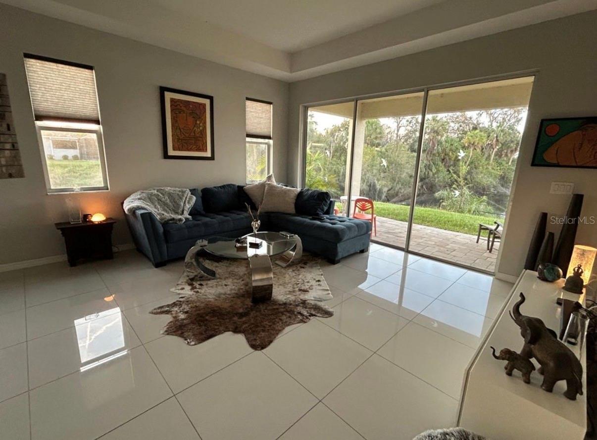 UNIVERSITY VILLAGE - Residential