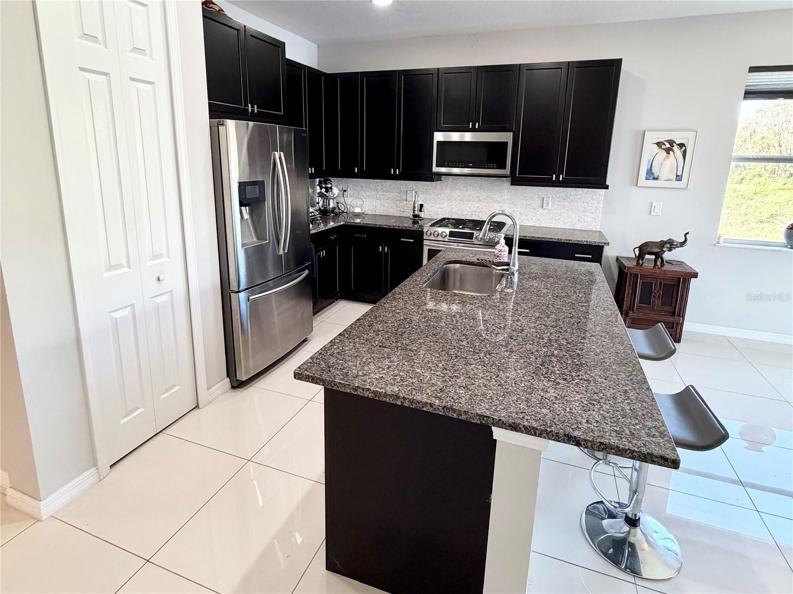 UNIVERSITY VILLAGE - Residential