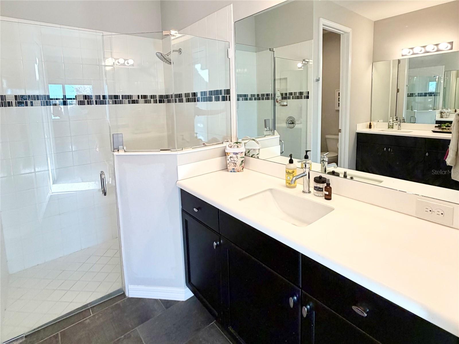 UNIVERSITY VILLAGE - Residential