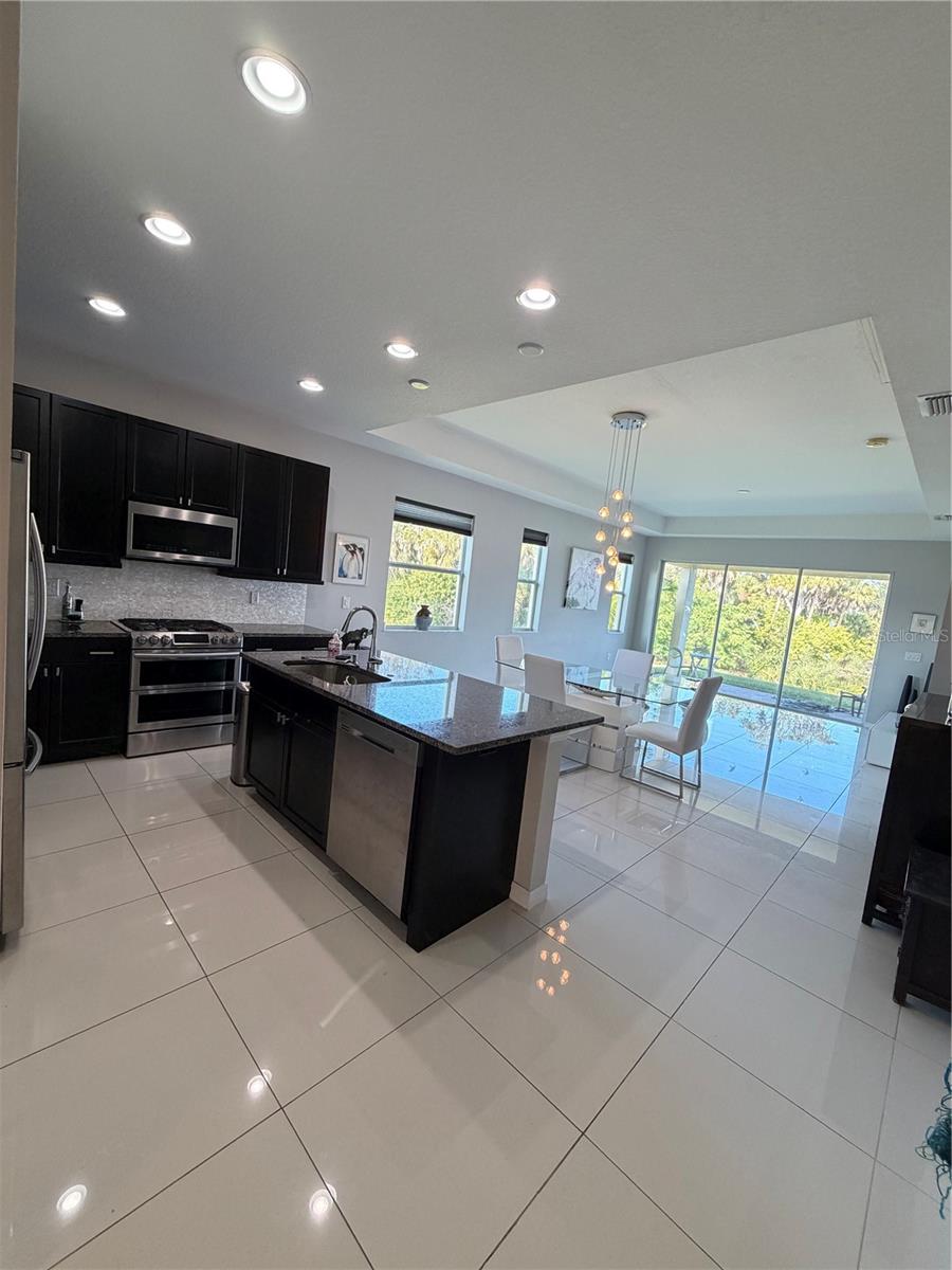 UNIVERSITY VILLAGE - Residential