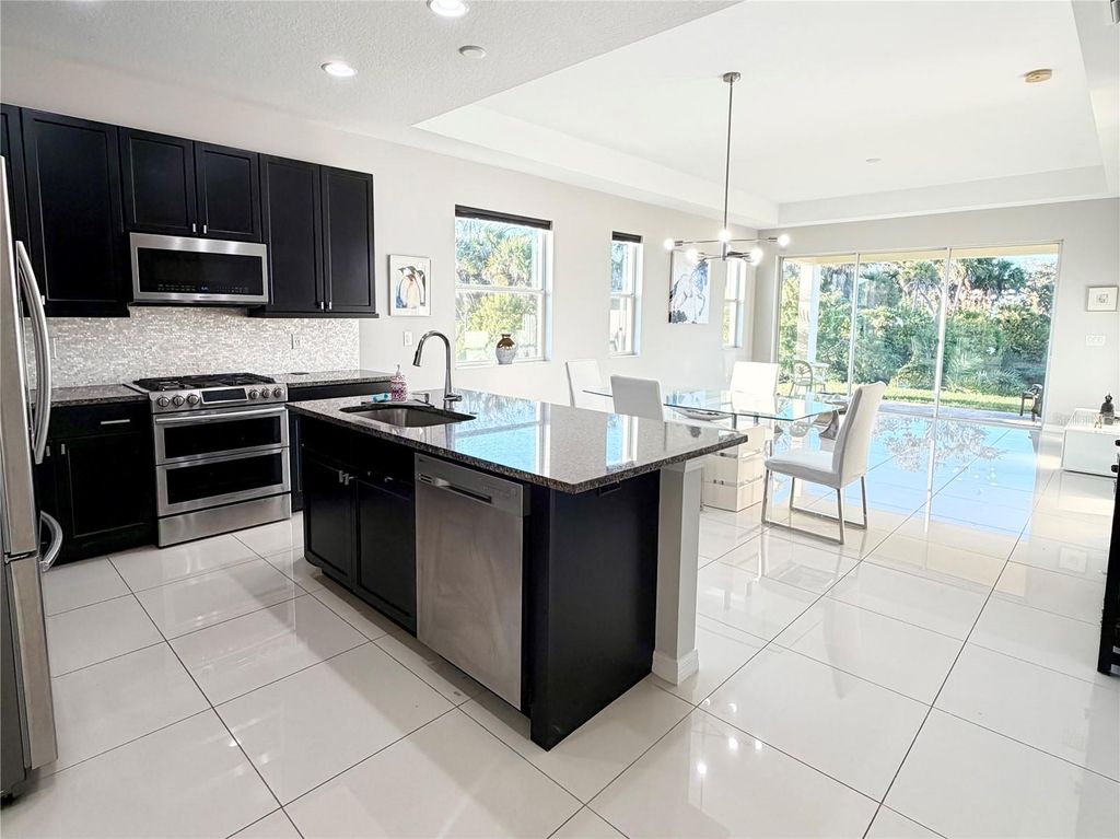 Photo of 3105 Trustee Avenue, Sarasota, FL 34243 (MLS # A4677124)