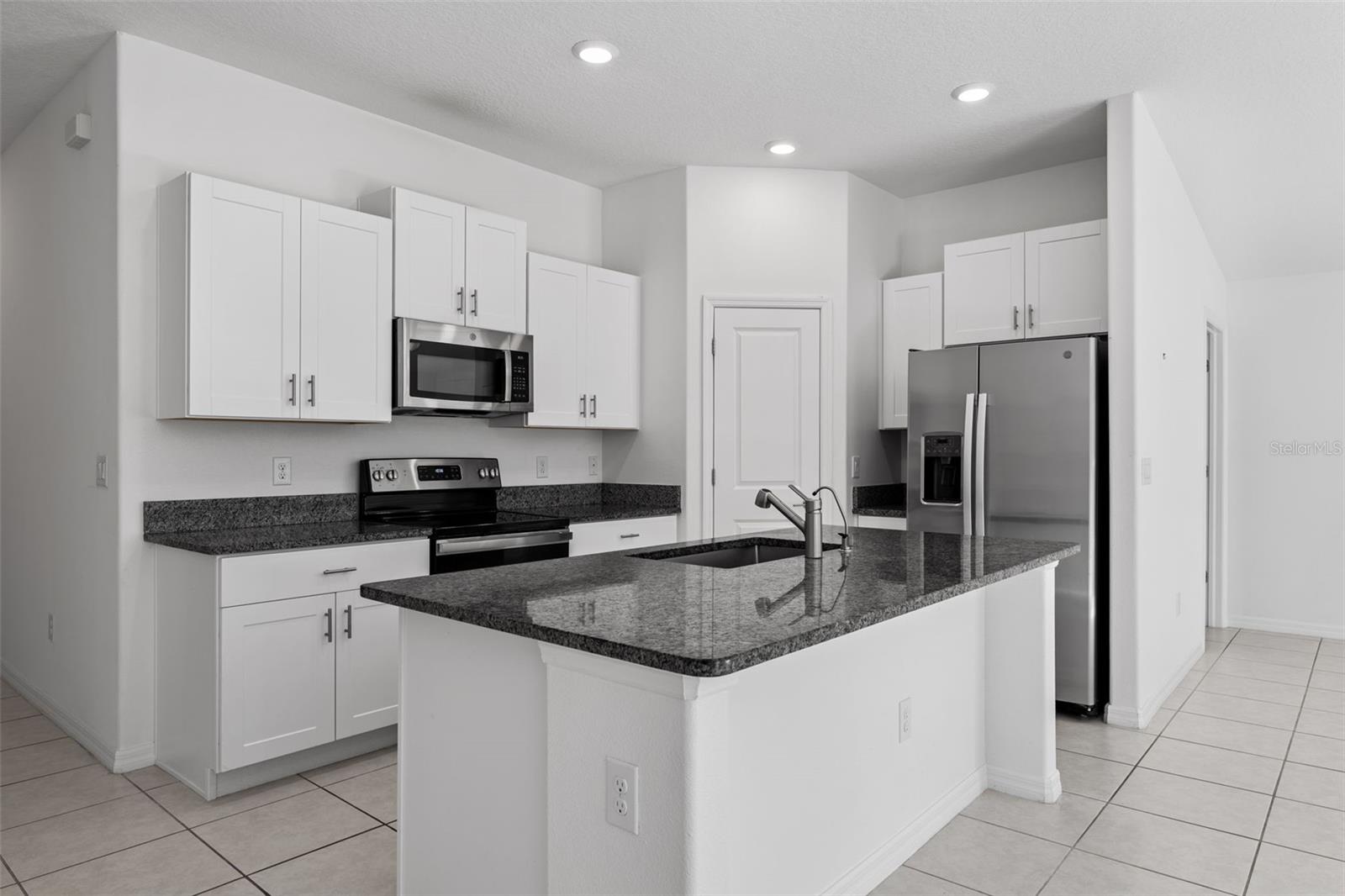 BERRY BAY ESTATES - Residential
