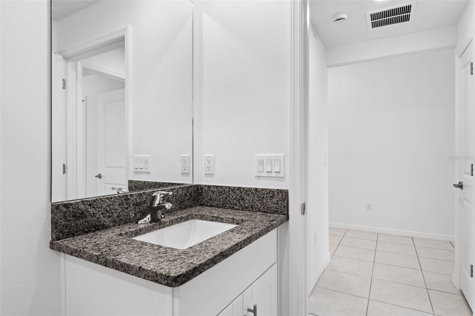 BERRY BAY ESTATES - Residential