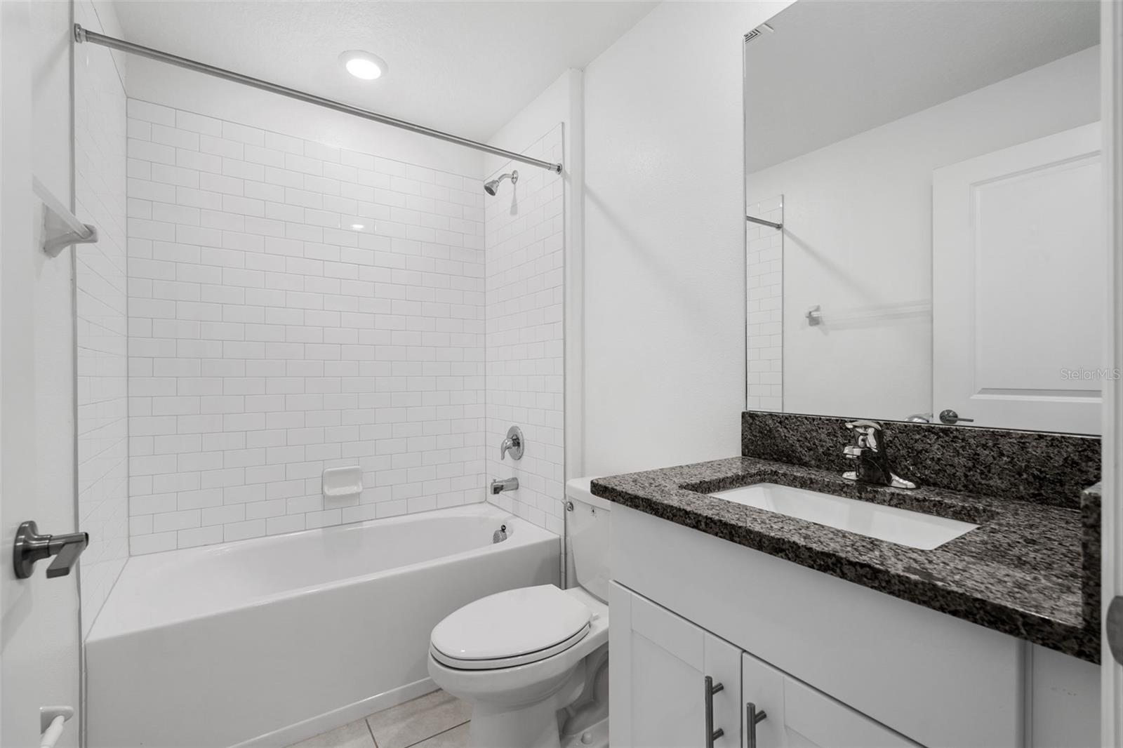 BERRY BAY ESTATES - Residential