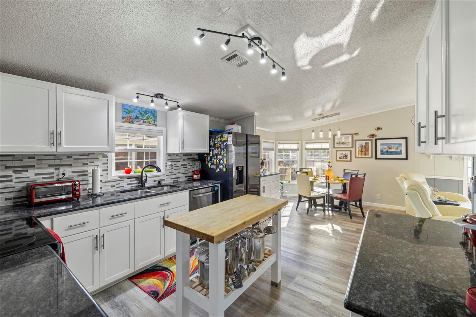 PELICAN HARBOR MOB HOME ESTATES - Residential