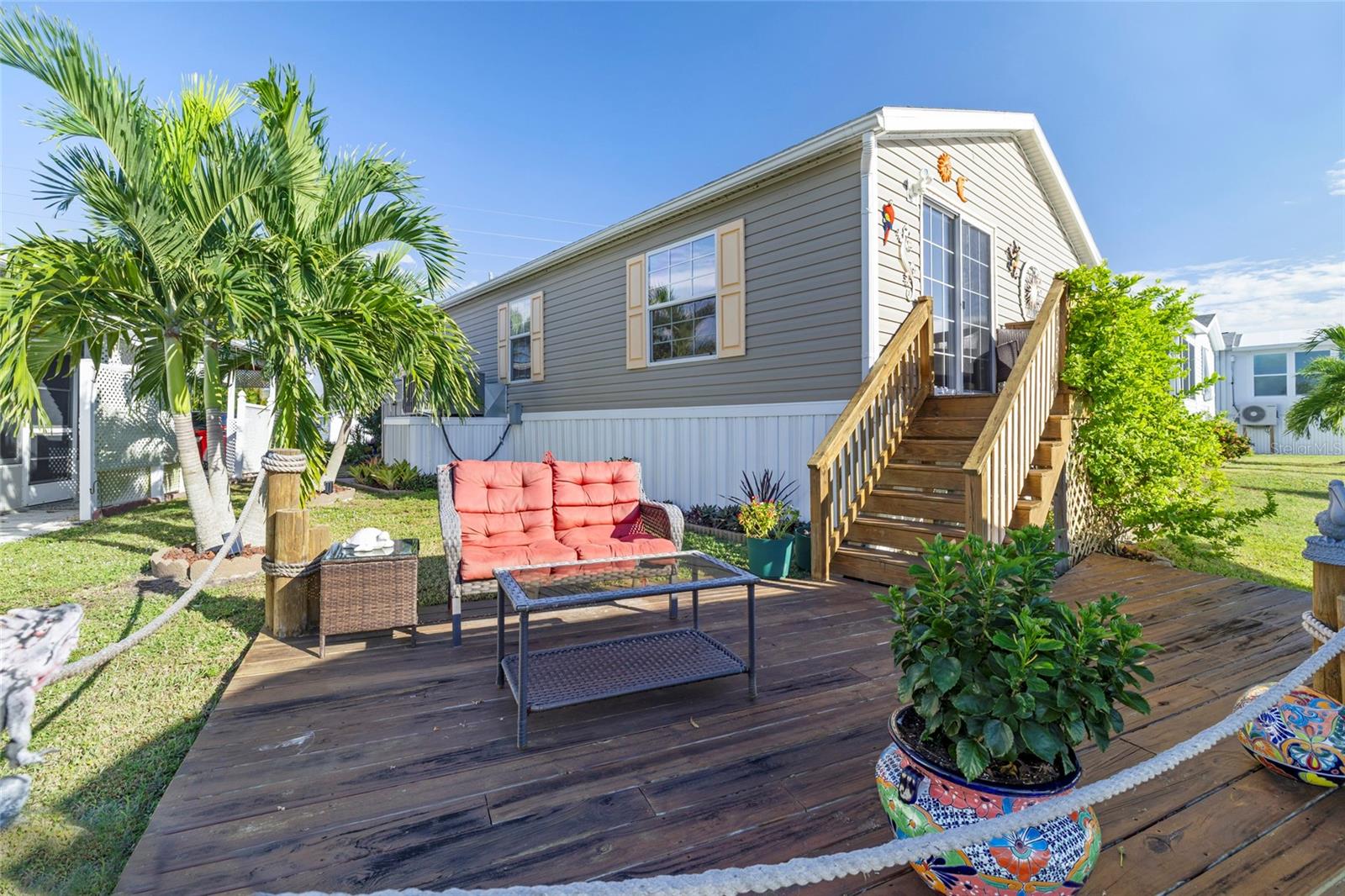 PELICAN HARBOR MOB HOME ESTATES - Residential