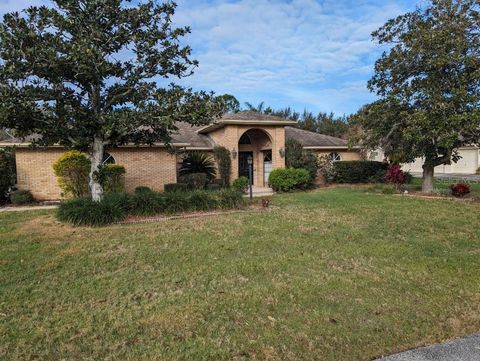 72 SPRING LAKE DRIVE DEBARY FL 32713