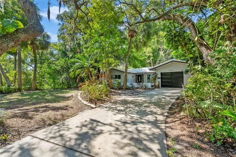 Single Family Residence in ST PETERSBURG FL 8228 26TH AVENUE.jpg