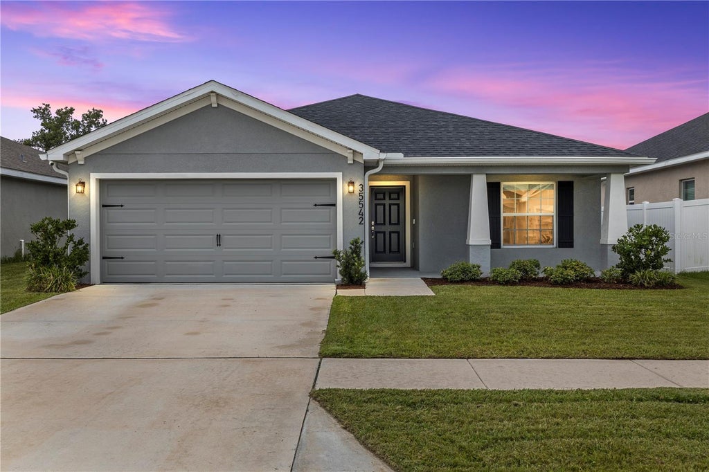Photo of 35542 Bellington Boulevard, Zephyrhills, FL 33541 (MLS # TB8529034)