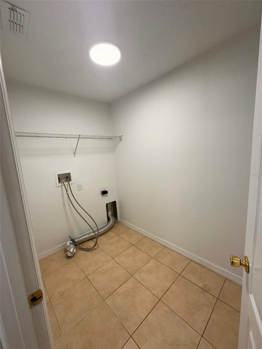 CELERY KEY - Residential