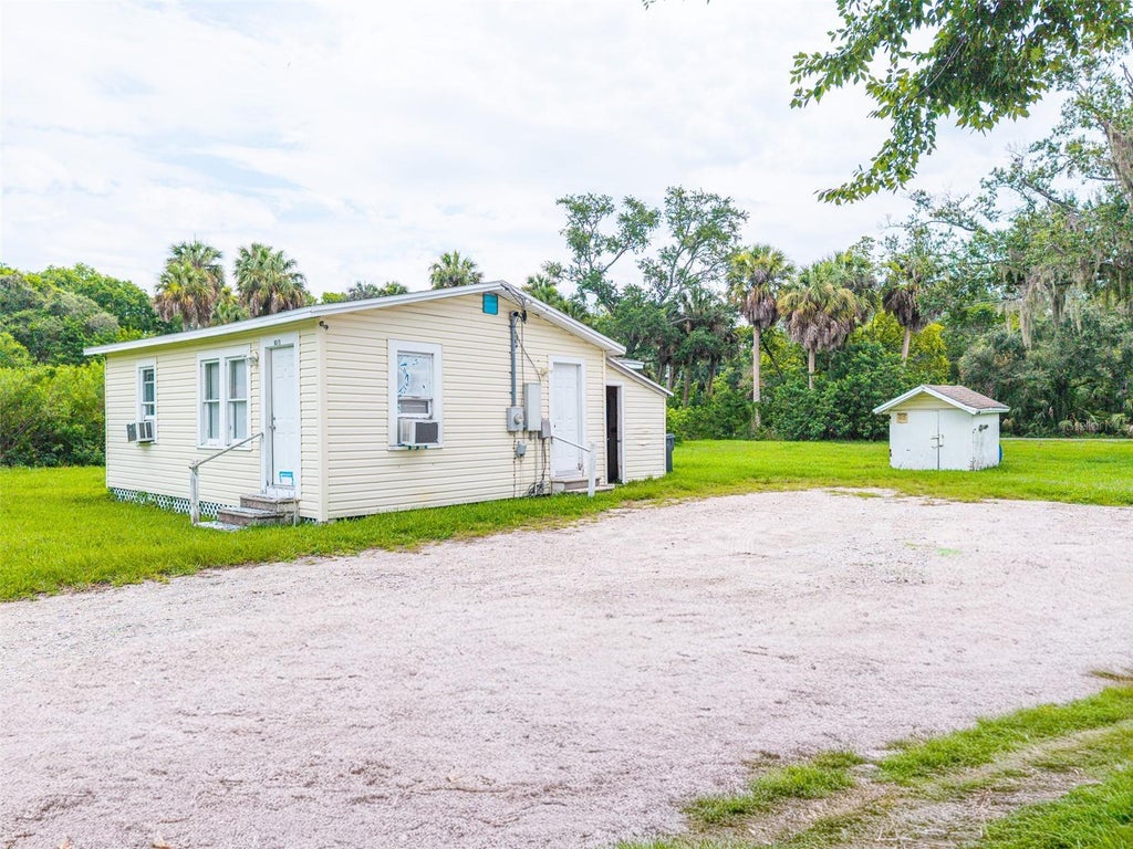 Photo of 6315 Rhonda Road, Tampa, FL 33615 (MLS # L4963334)