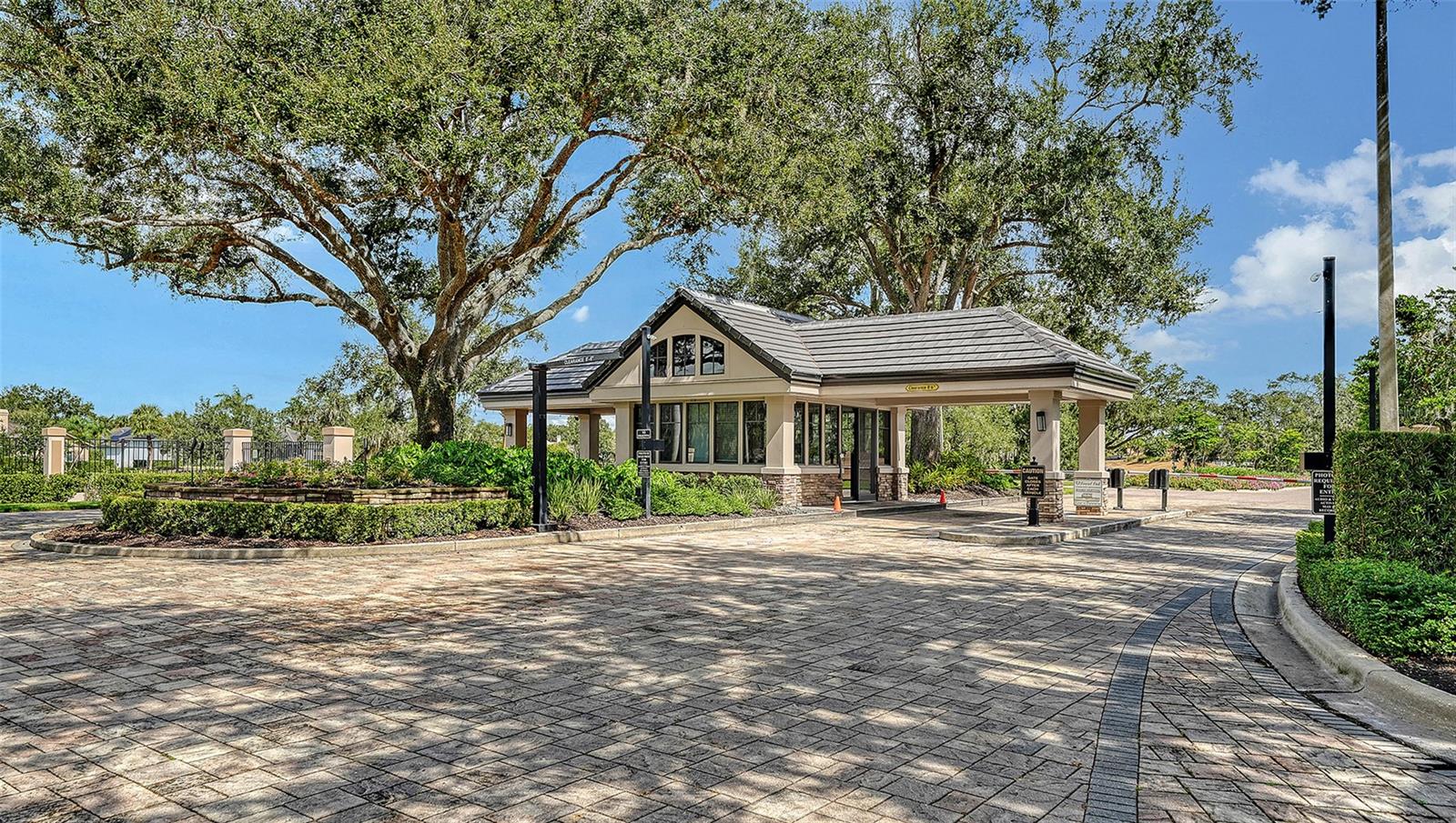 LAUREL OAK ESTATES SEC 02 - Residential