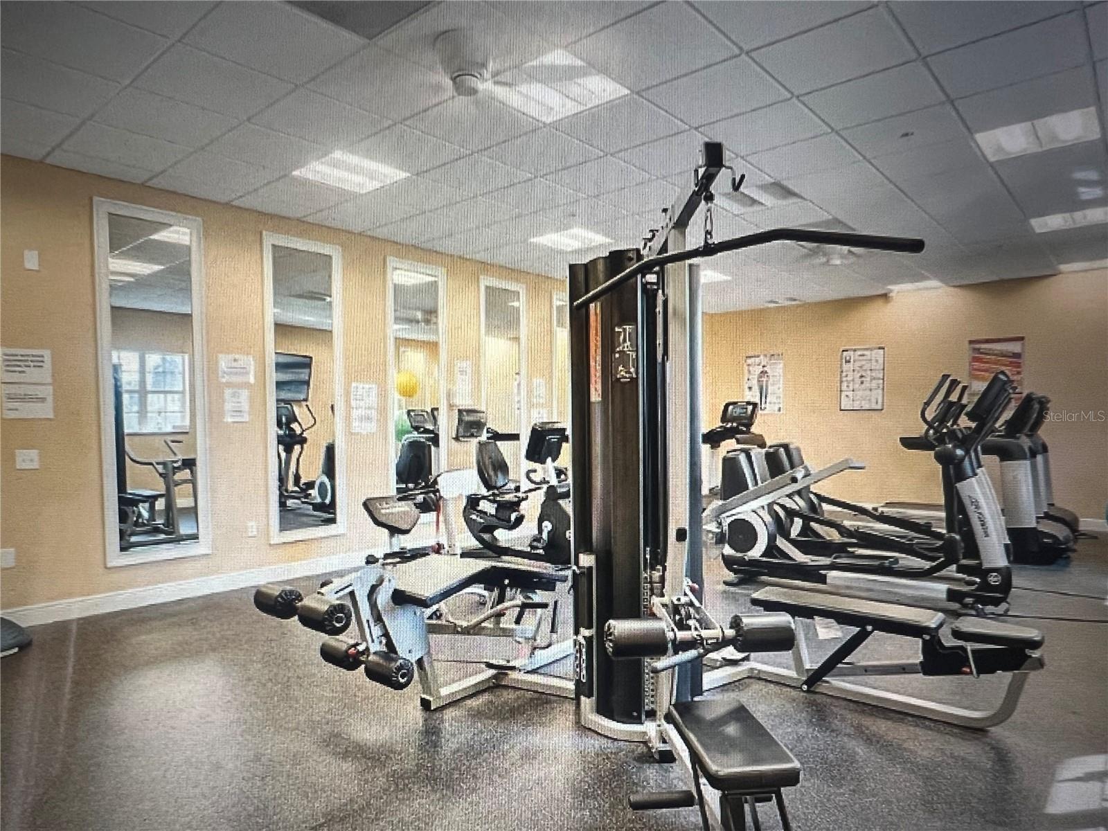 OAKWATER CONDO PH 7-10 - Residential