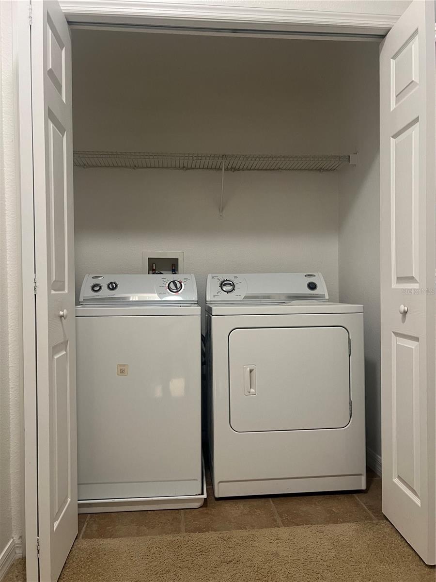 OAKWATER CONDO PH 7-10 - Residential