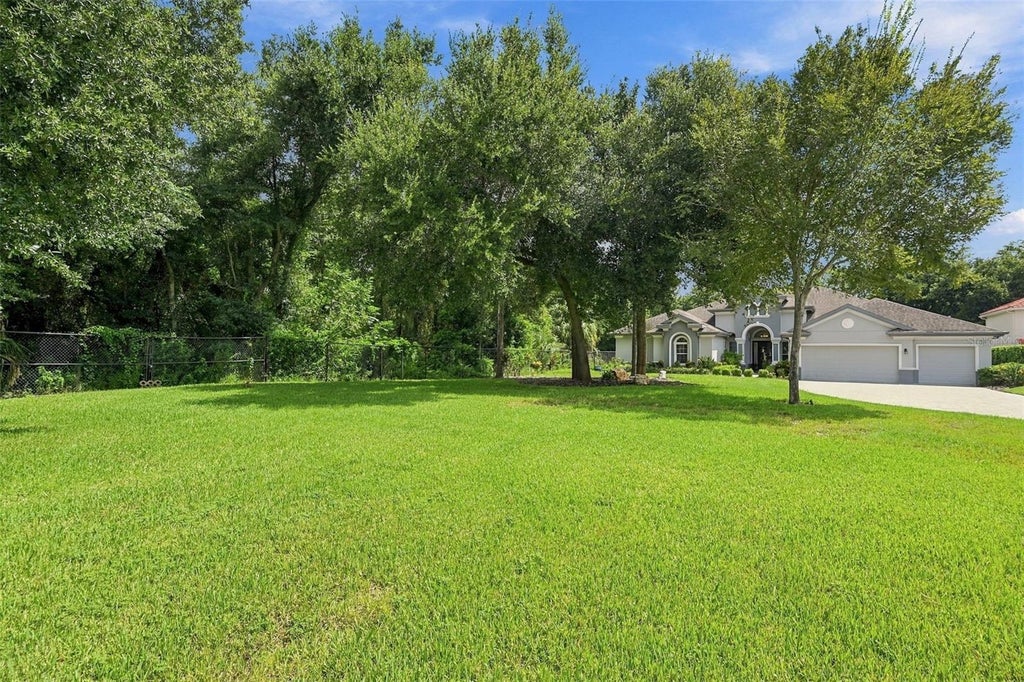 Photo of 510 Creekside Court, Safety Harbor, FL 34695 (MLS # TB8548911)