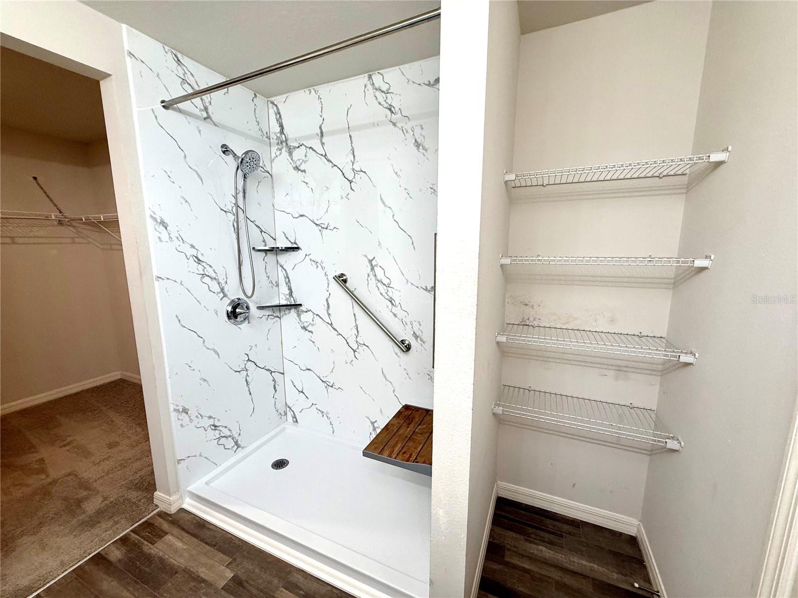 HILL N DALE - Residential