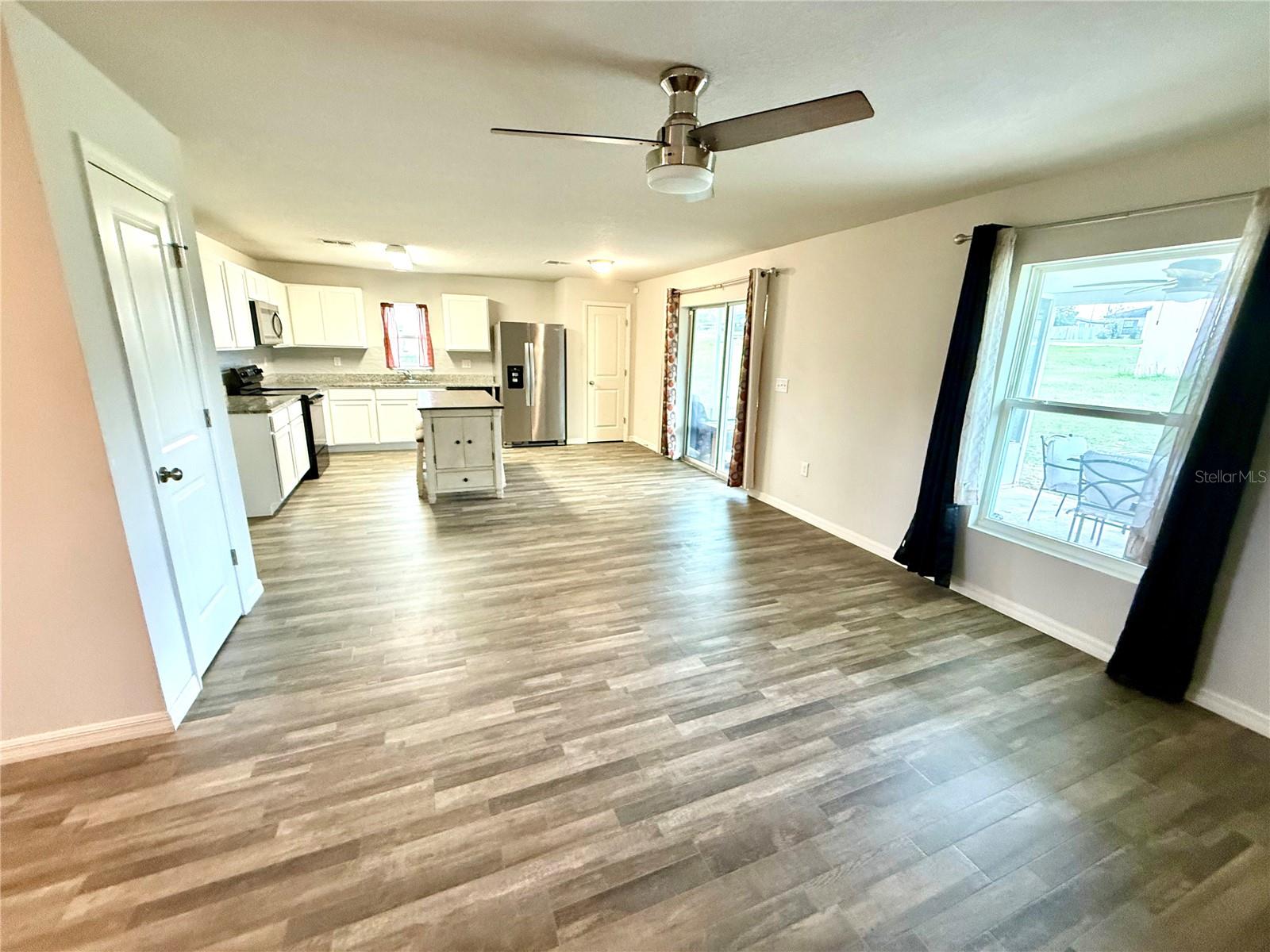 HILL N DALE - Residential