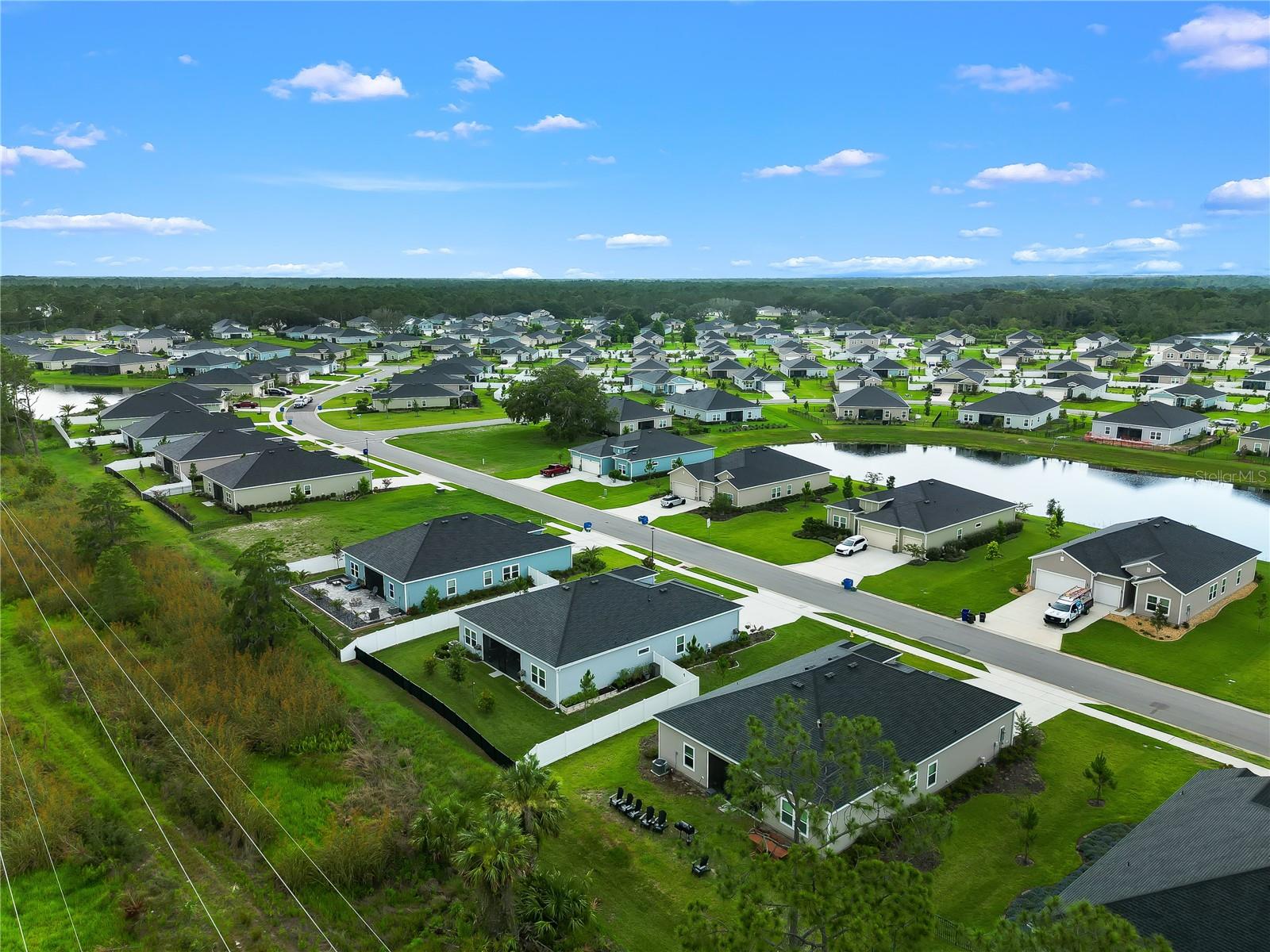 2137 RAGLAN CIRCLE