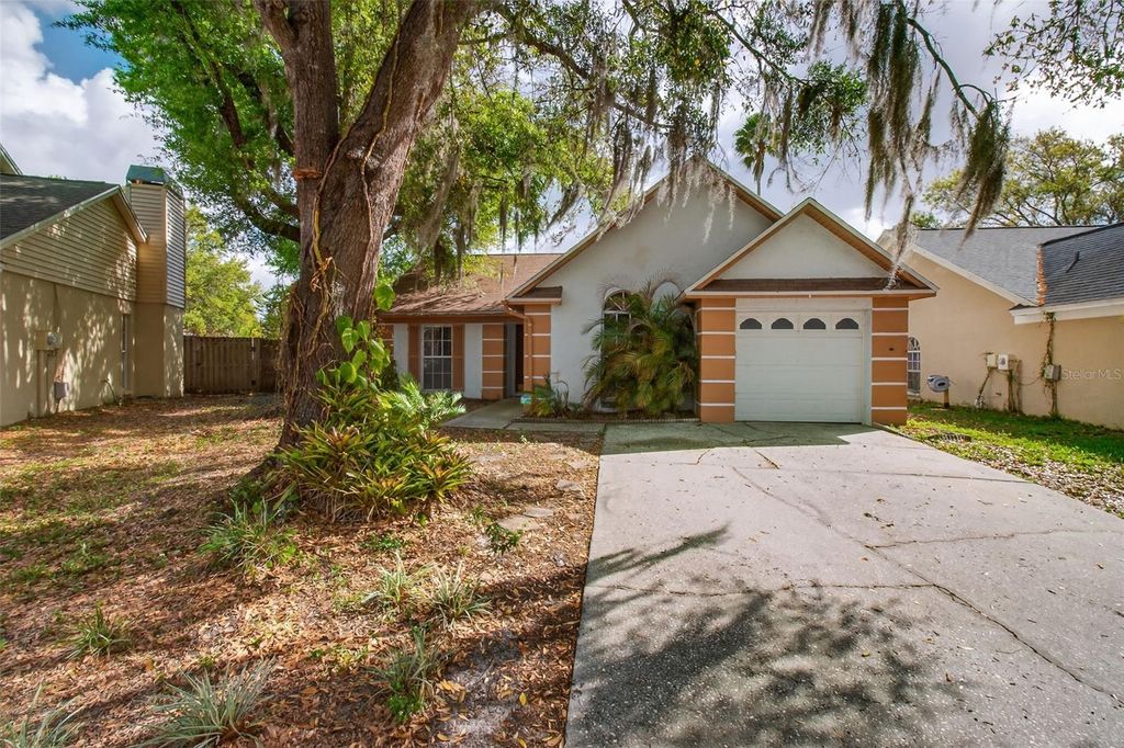 Photo of 9761 Fox Chapel Road, Tampa, FL 33647 (MLS # TB8486325)