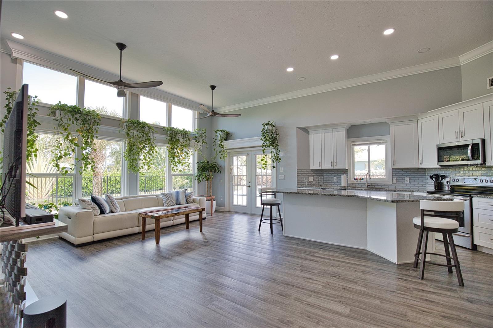 SORRENTO BAYSIDE - Residential