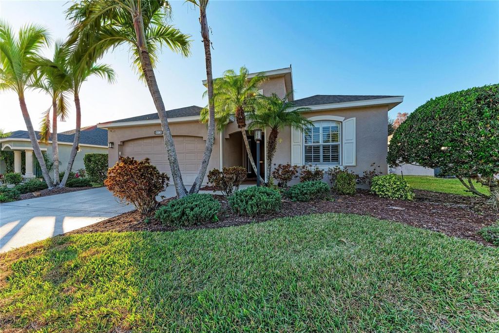 Photo of 6518 Field Sparrow Glen, Lakewood Ranch, FL 34202 (MLS # A4682632)